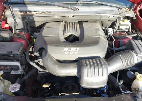 2012 Jeep Grand Cherokee Laredo z USA, uszkodzony, nr VIN 1C4RJFAG4CC224670